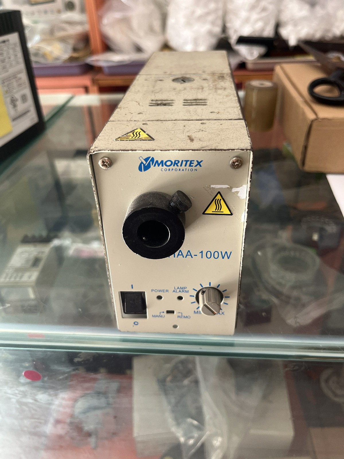 茉丽特 MORITEX  MHAA-100W 冷光源箱